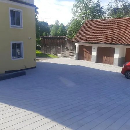 Riverside 公寓 福森